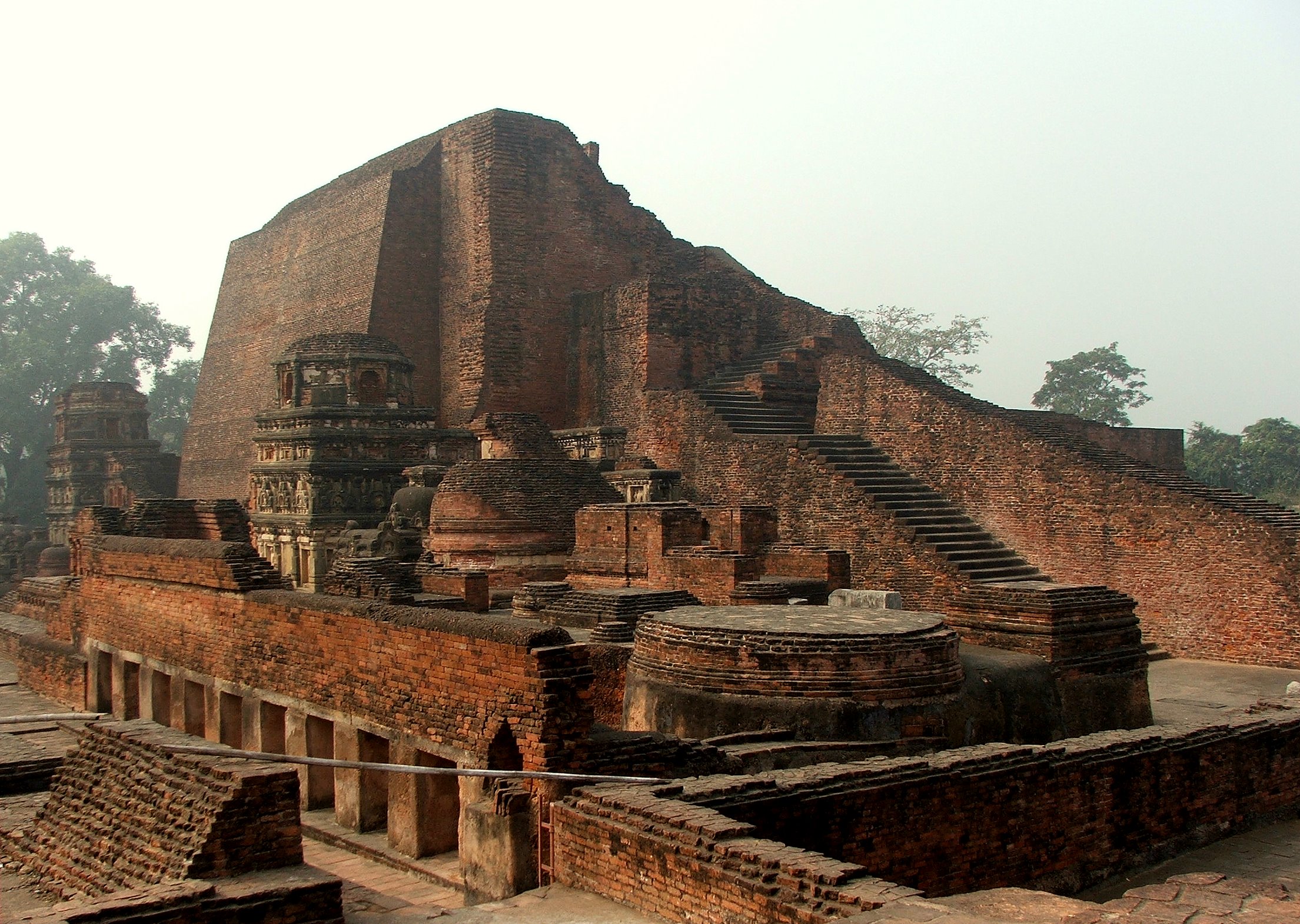 Nalanda: Reading the Landscape of an Ancient Centre of Learning